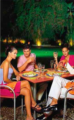 Dining 14b